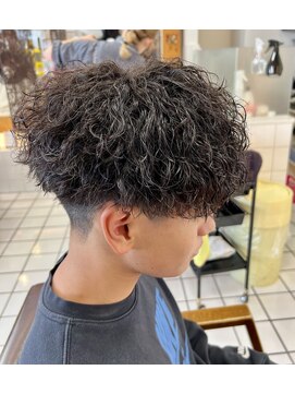 ラ ポルト ドゥ サワ(La Porte de SAWA) 長野市美容室/スペインカール風ツイスパ☆