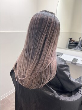 リノ(RLINO) 【名古屋/栄】レイヤーカット/ブリーチ/バレイヤージュ