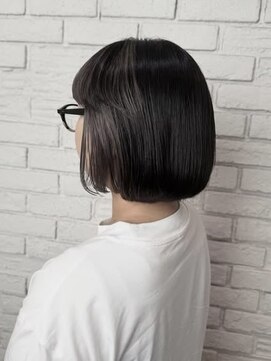 レーベン(Leben) #ボブ #顔周り #インナーカラー