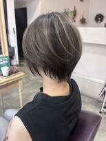 マテリカ 西神伊川谷店(Materica)&nbsp;大人小顔ショート&ハイライト透明感デザインカラー