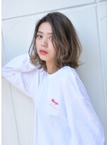 キアラ(Kchiara) こなれミディ/デジタルパーマ