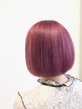 ジュール 新宿三丁目(Joule) カシスピンクカラー×シンプルボブ［新宿三丁目］