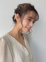 ルービック(Rubik's)&nbsp;およばれゆるふわアップスタイル[ミディアム]