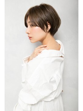 クラッチ トリートメント アンド ヘッドスパ 江坂(CLUTCH) ナチュラルショートヘア