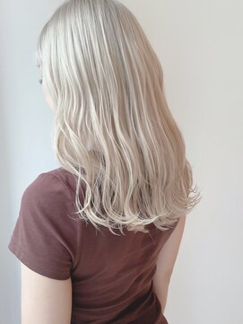 セイドット リー(Say. Ree) Say.ree ホワイトカラーニュアンスカラーウェーブヘアブリーチ