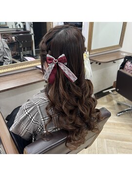 スパイア(SPIRE) ふわっとハーフツイン