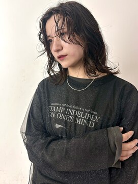 ゼスト パーク(ZEST PARK) ミディアムパーマ レイヤーカット センターパート 吉祥寺 宮坂