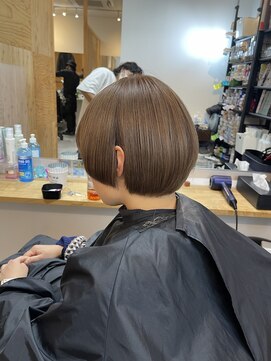 いろあそび 八王子 ミルクティーブラウン