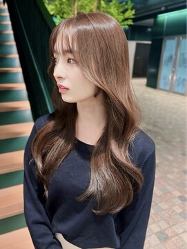 クム(kumu) 【kumu】 ロングレイヤー/顔周りカット/栄/名古屋