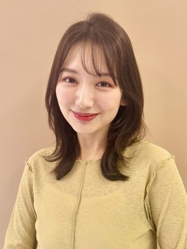 ネオリーブギンザ 銀座店(Neolive GINZA) 外ハネ×ミディアムレイヤー【銀座駅/レイヤーカット/銀座】片桐