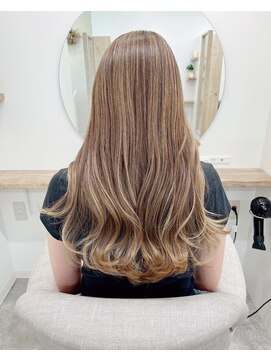 シア 綾瀬店(SHEER) 細目ハイライトでベージュミルクティー