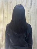 ツヤ感バッチリ！！ロングヘアカット