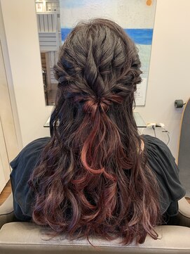 オルガ ヘアアンドメイク(Oluga hair&make) ハーフアップ