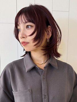 シオン(shion) 顔周りレイヤーミディアム前髪カット似合わせカット_ba574181