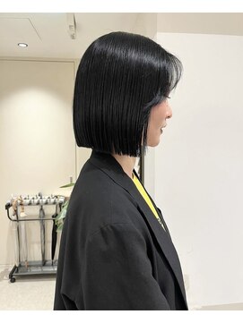 ボヌール 銀座並木通り店(Bonheur) 切りっぱなしボブ【銀座有楽町】