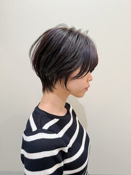 ココナ ヘア メゾンプリュス(cocona hair maison+) 小顔似合わせカット愛されクールショート20代/30代40代50代/大阪