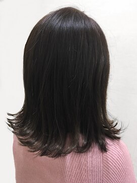 ヒビカ(HIBIKA) 【HIBIKA】外ハネ×ボブ×アッシュベージュ