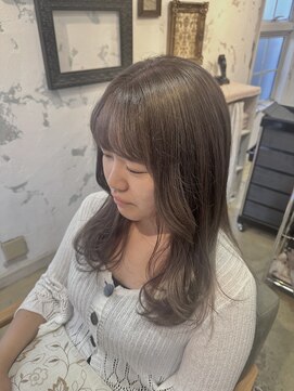 サンバイセライロ 千葉(SAN. by celilo) グレージュ/ブリーチカラー