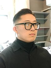 バックアレイ 中野(BACK ALLEY)&nbsp;サイドパート（ライン）スキンフェード