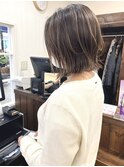 切りっぱなしボブ×グレージュ