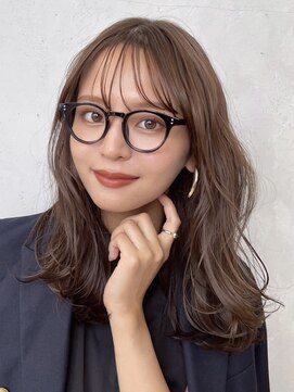 ノイ(noi) 顔周りレイヤーカットくびれヘアミルクティーベージュカラー