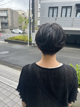 テトロ(TETORO) 刈り上げ×ゆるっとパーマ