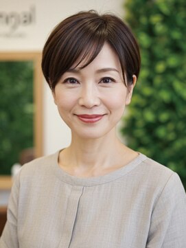 アイスタイル 戸坂店(I STYLE) 40-50代にオススメ★ナチュラル小顔ショート