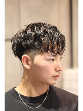 キングスマントーキョー 立川店(KINGSMAN TOKYO) スペインカール