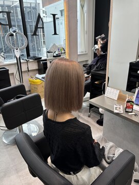 ラピス 福岡天神店(Lapis) ブリーチ/ブリーチカラー/ミルクティーベージュ