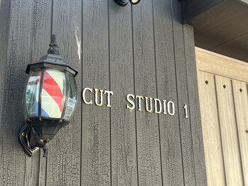 Cut studio 1【カットスタジオワン】 の写真/【名店出身】ON/OFFキマるバーバースタイル。フェード~パーマまで高い技術力で再現◎