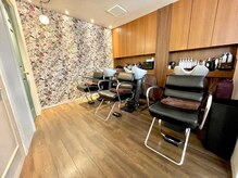 【リラックス空間】時間を忘れる落ち着いた店内。大人女性が心からくつろげる癒しのひとときを