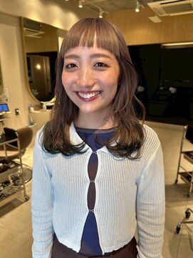 ソラス 緑地公園店(SOLAS) エンドカラー