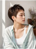 大人美人耳掛けベリーショート小顔マニッシュヘア