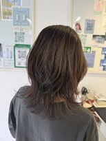 ユーアンドアイ(you & i) ツヤとまとまりを大切にした大人のレイヤーカット