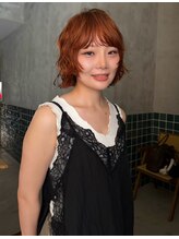 １. 似合う髪型が知りたいです。似合わせカットも可能ですか？