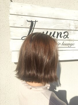 ルーナ ヘアラウンジ(Luuna hair lounge) 切りっぱなしボブ