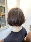 ショートボブ