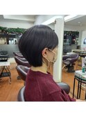 ショートボブ