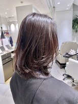 大人可愛いワンカール簡単アレンジミディアムレイヤーカット