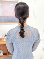 ローウェ 渋谷(Louwe)&nbsp;タイトな編みおろしヘア《Louwe 渋谷 misaki》