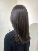 ナチュラルアッシュ  ×  外ハネ