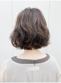 エレガントウェーブミディ｜30代向け白髪ぼかし