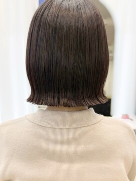 ソア 並木坂(Soa) 韓国ボブ/切りっぱなしボブ/タッセルボブ/透明感カラー/Minori