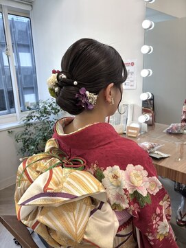 エメティ(Aimerty) 振袖着付とヘアメイク♪