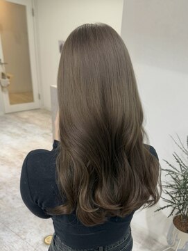 ピヨン 心斎橋(piLLon) ヘーゼルブラウン/ブラウンベージュ/髪質改善カラーが