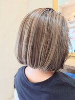 ガレリアエレガンテ 尾張旭店(GALLARIA Elegante)&nbsp;白髪ぼかし/ハイライト/ボブ