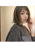 クリスタルベージュ