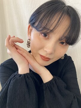 ティオル(Tioll) センターパートショートヘア