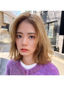 ドットハリス(.Hallis) 大人かわいい/小顔/ミディアムレイヤー/20代30代40代