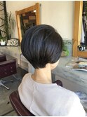 ショートボブ
